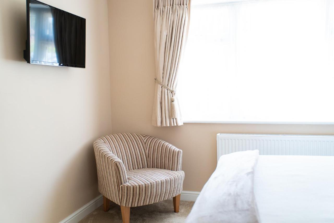 Bed and Breakfast The Cedars West Clandon Exterior foto